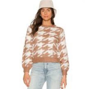 NWT Line and Dot Houndstooth Plush Sweater in Tan and Cream, Size M